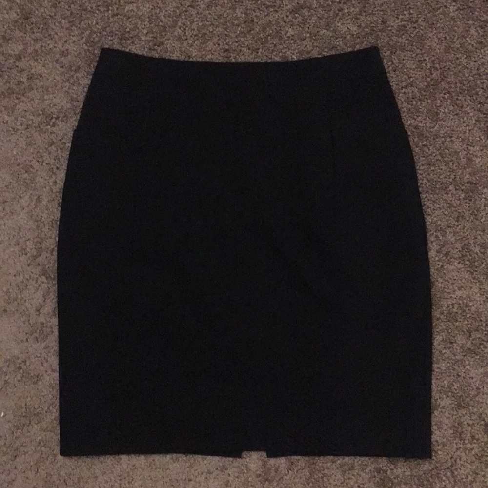 Classic Black H&M Skirt
